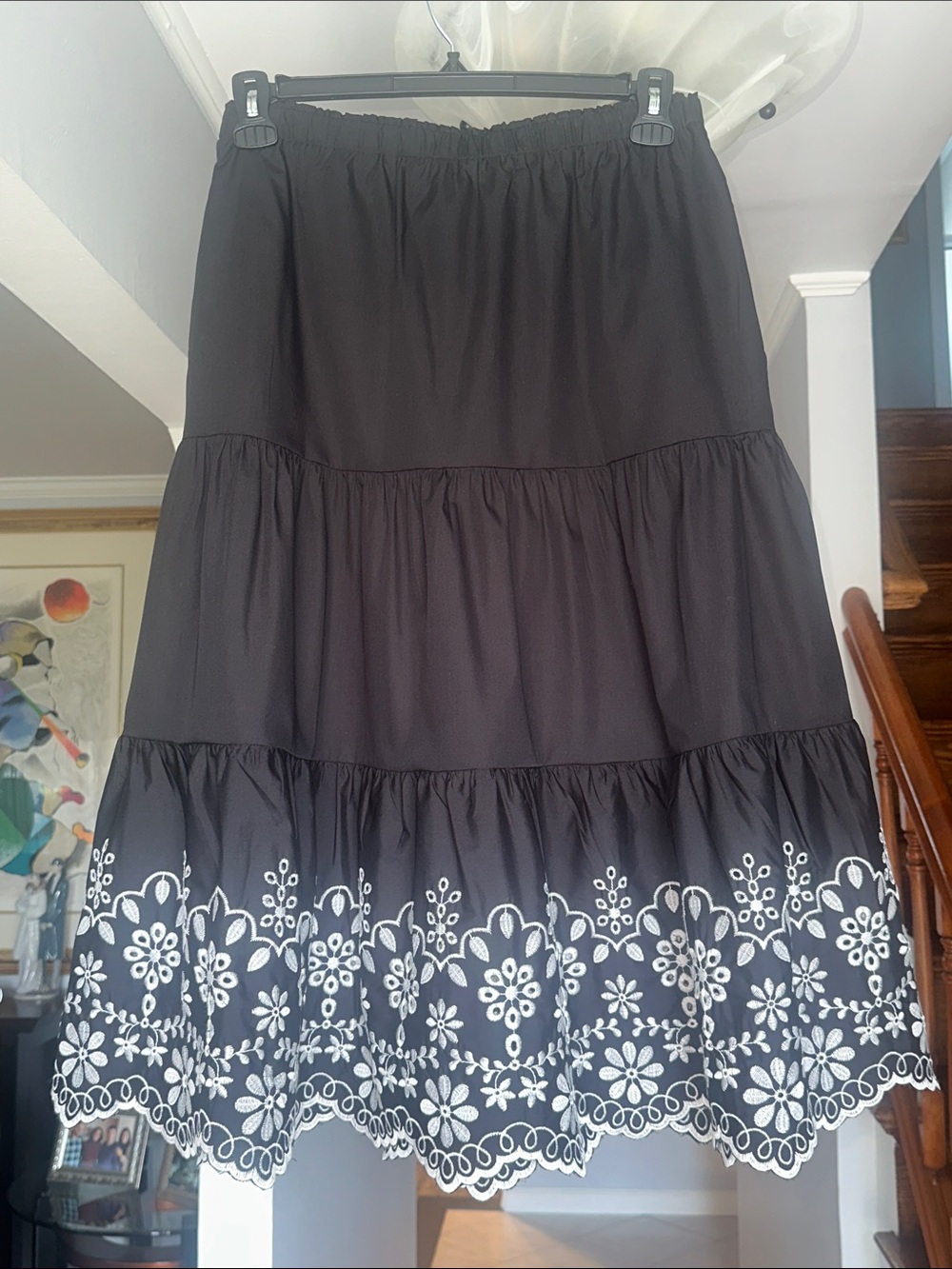 NWT Nanette Lepore Black Tiered  Midi Skirt with White Embroidered Hem Sz M